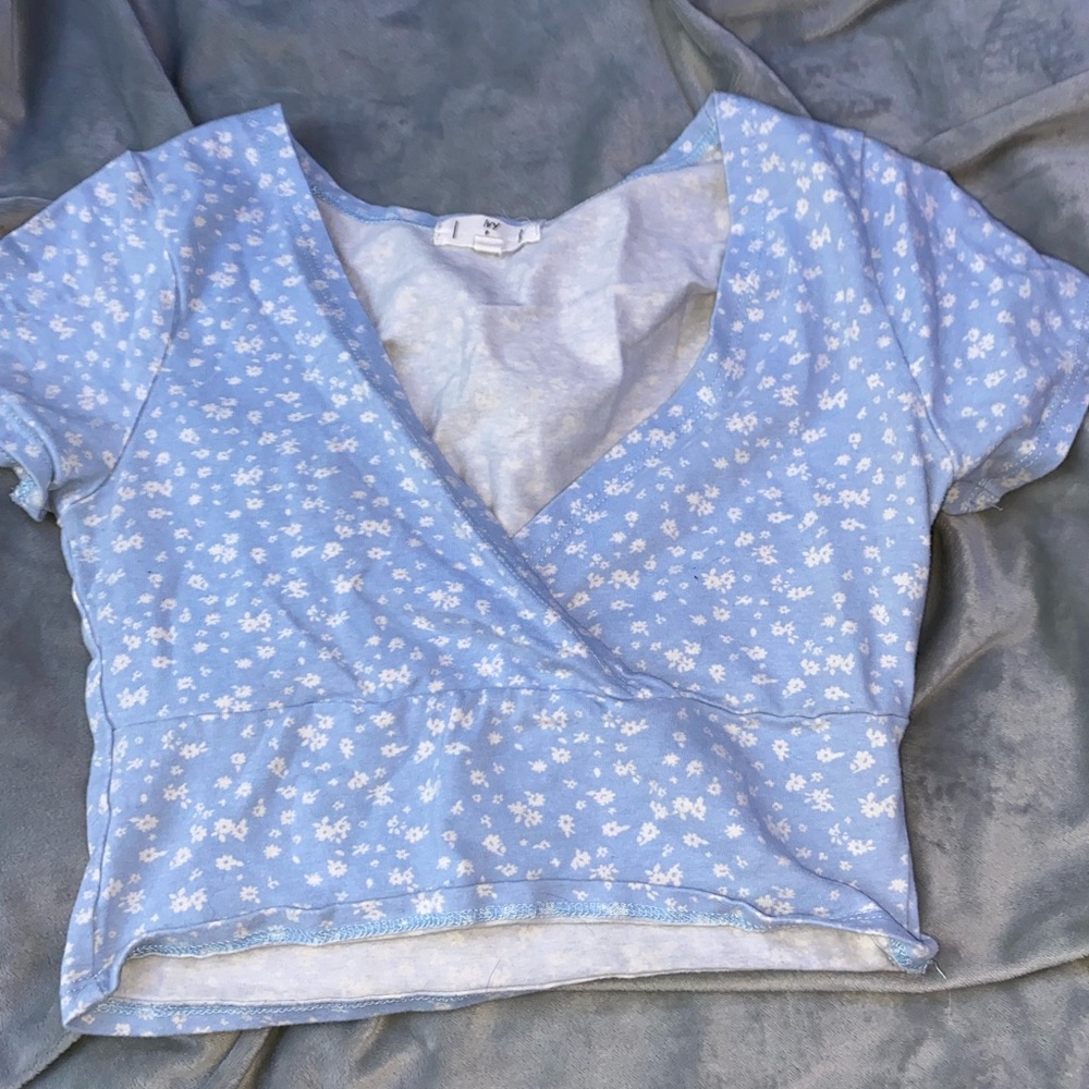 Blue flower shirt